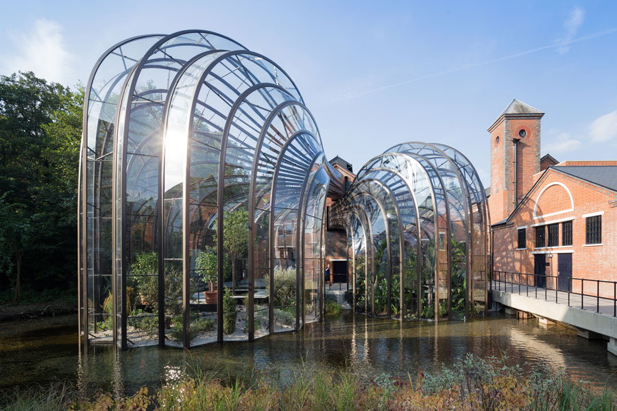 Tom Heatherwick's Glasshouses at the Bombay Sapphire gin distillery 