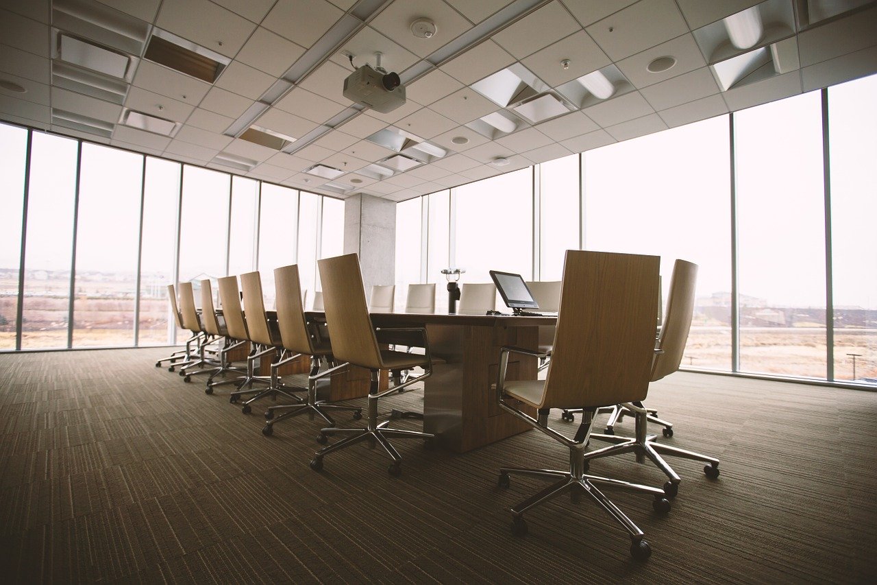 MEETING ROOM
