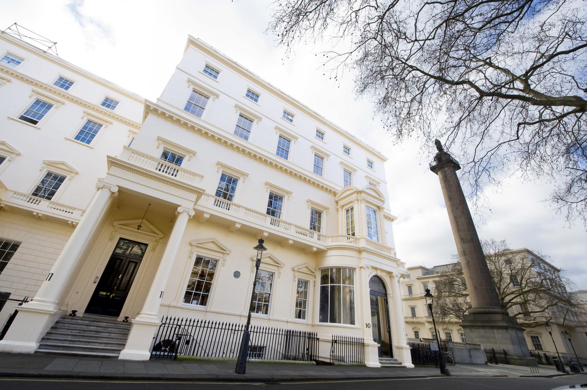 10-11 Carlton House Terrace