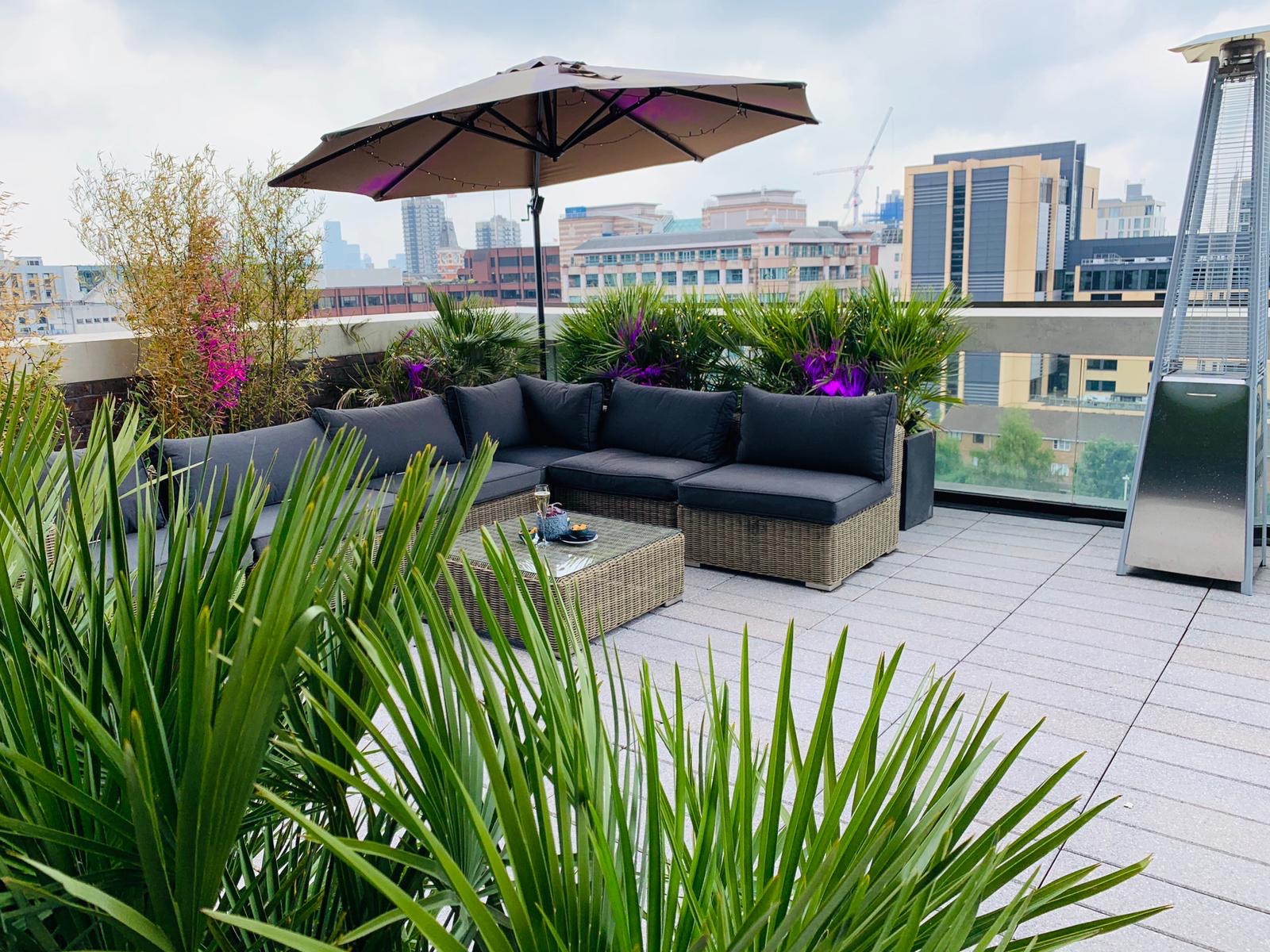 rooftop bar