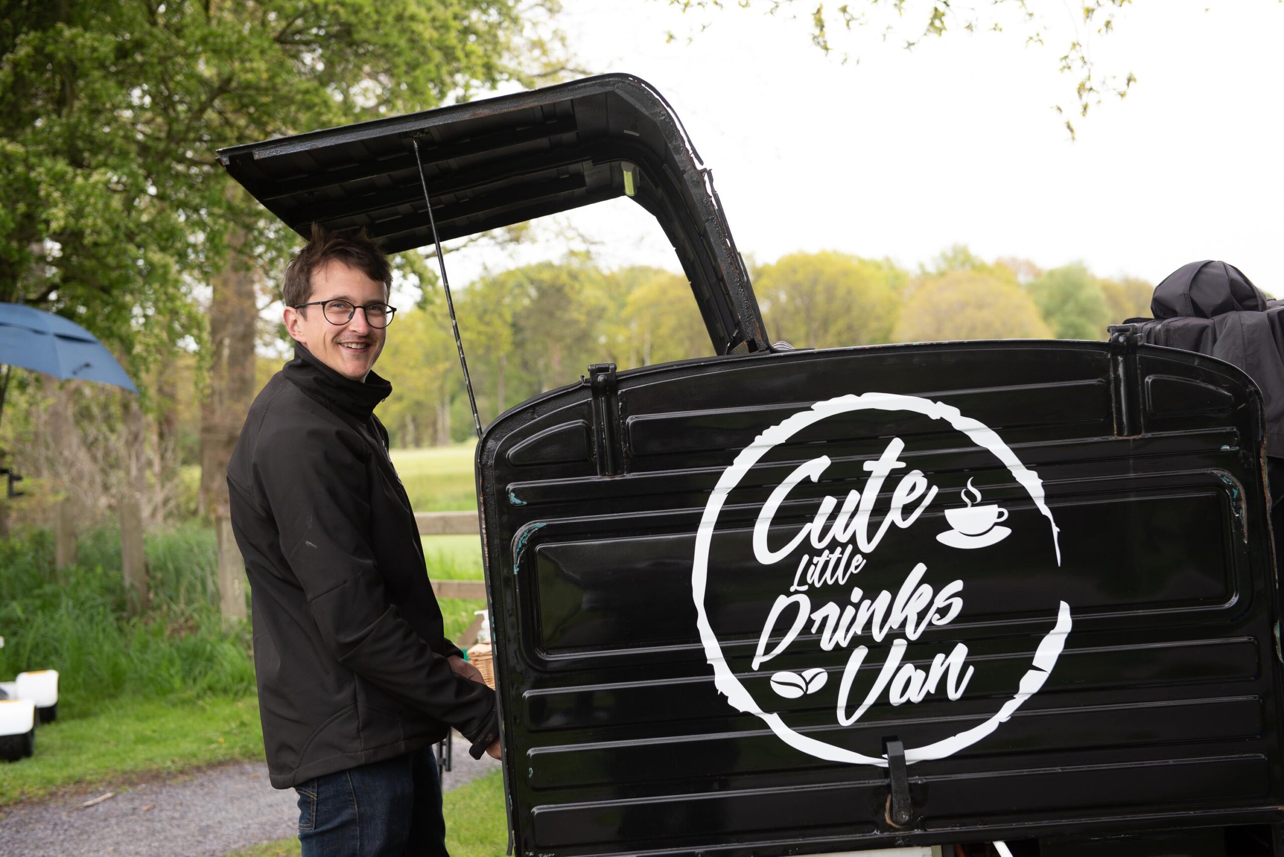 drinks-van-at-xsem-golf