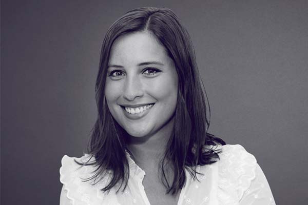 cheerful-twentyfirst-manuela-cadarso