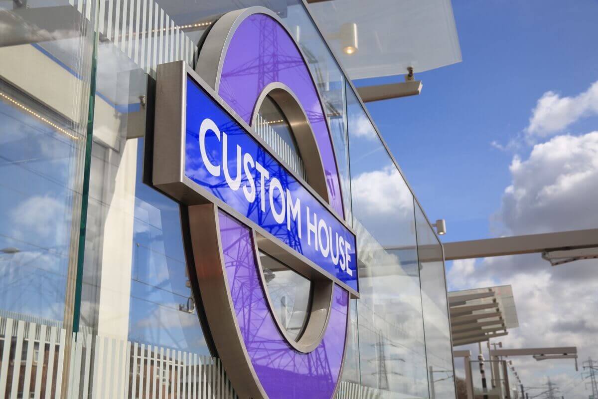 ExCeL London's Custom House station logo