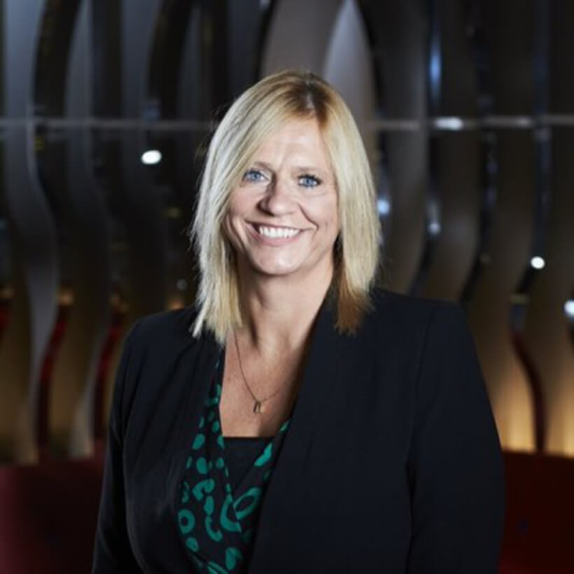 Julie Coates-Walker