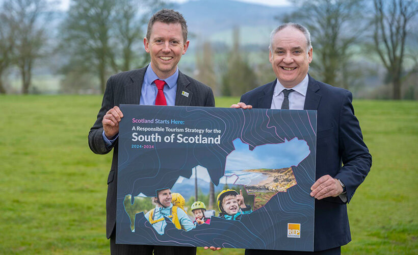 CEO David Hope Jones SSDA & Tourism Minister Richard Lochhead