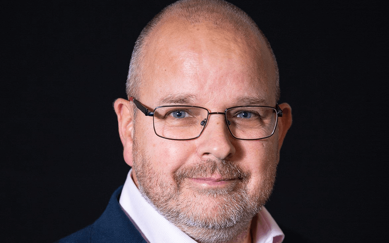 Chris Mitchell image