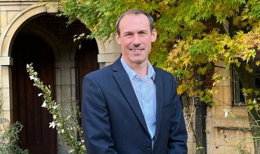 Andrew Bell, Meet Cambridge