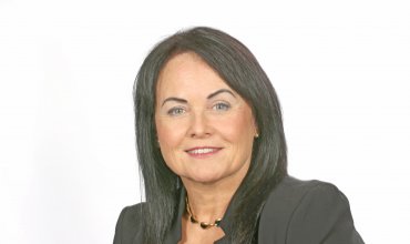 kerrin macphie, chief executive, mia